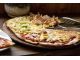 しっかり身体を動かしたツアー後には窯焼きピザ食べ放題ランチのオプションも!