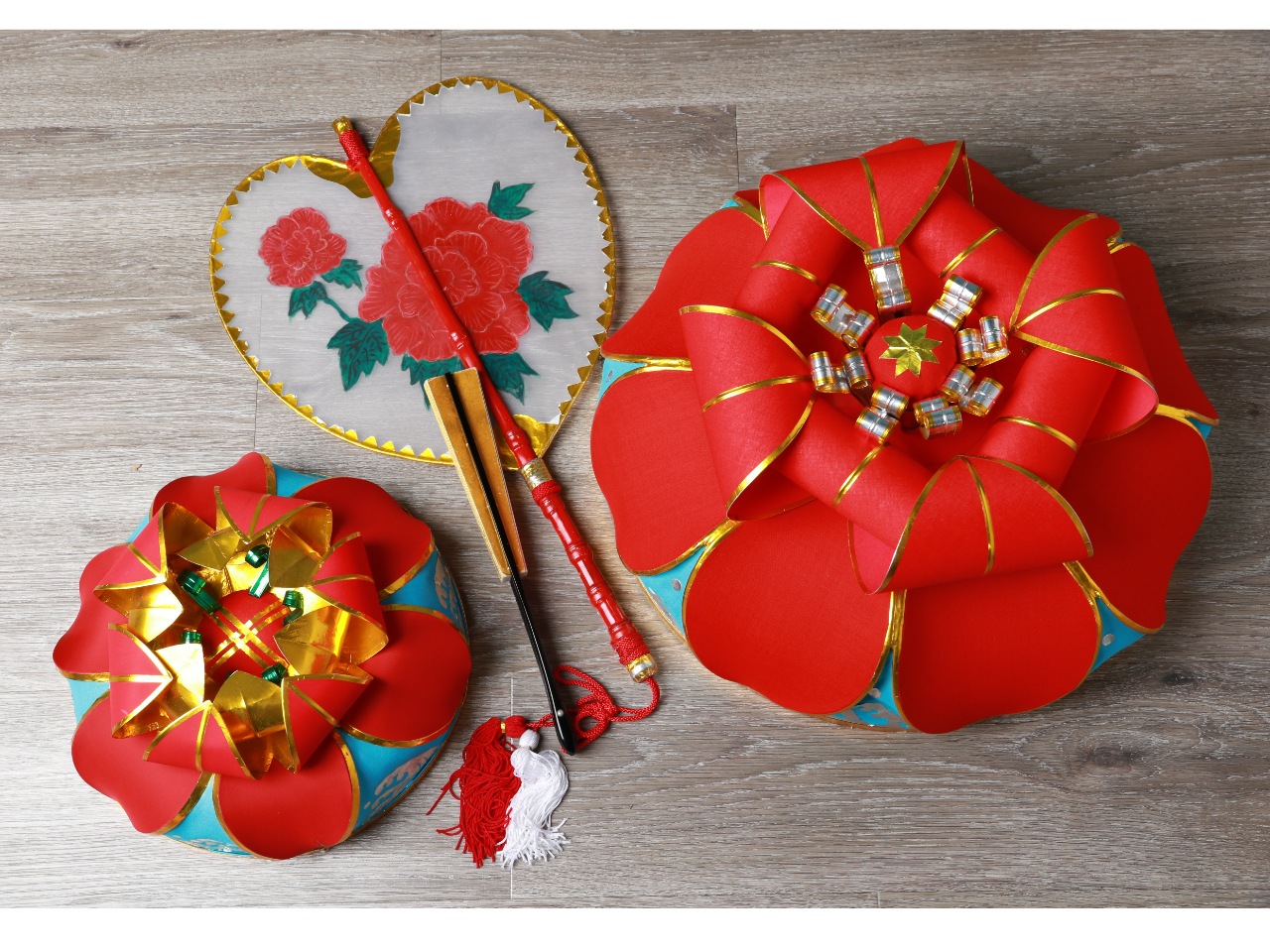 インスタ映えには小物も必見!気になる小物もレンタル出来ます☆※オプション