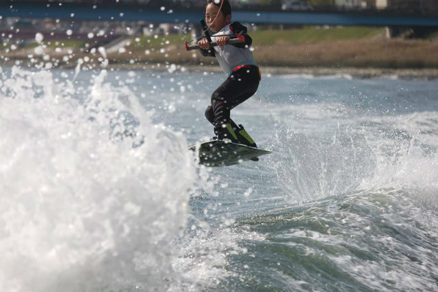 GW~11月/午後プラン【ウェイクボードorウェイクサーフィン体験】初心者歓迎♪...