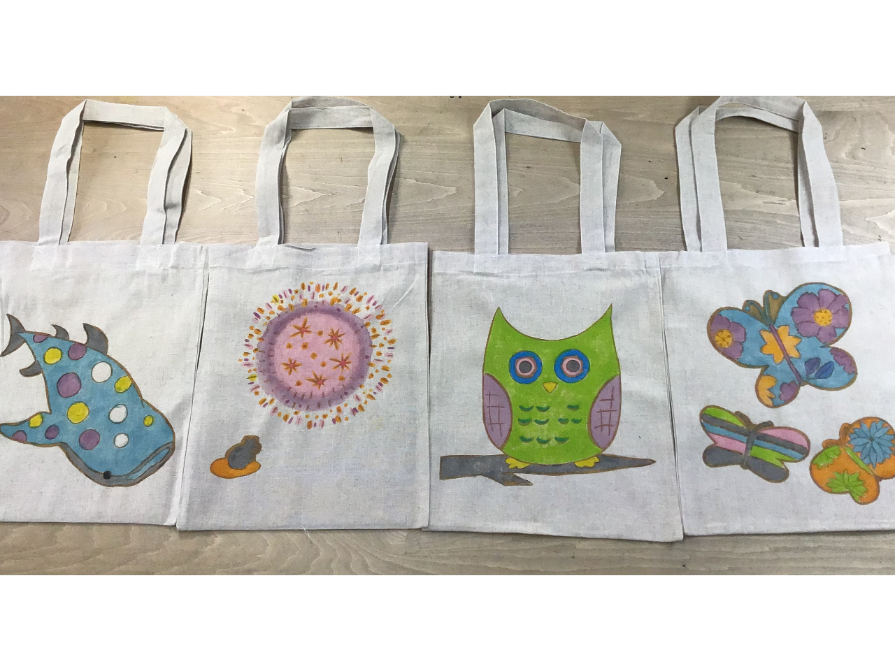 �F�������܂��ƁA����ȕ��ɂȂ�܂��B