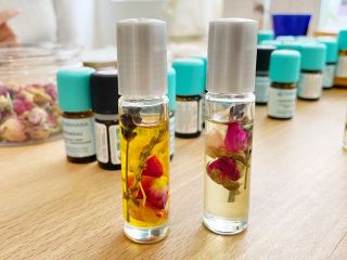 ロールオンアロマ:お客様の作品です