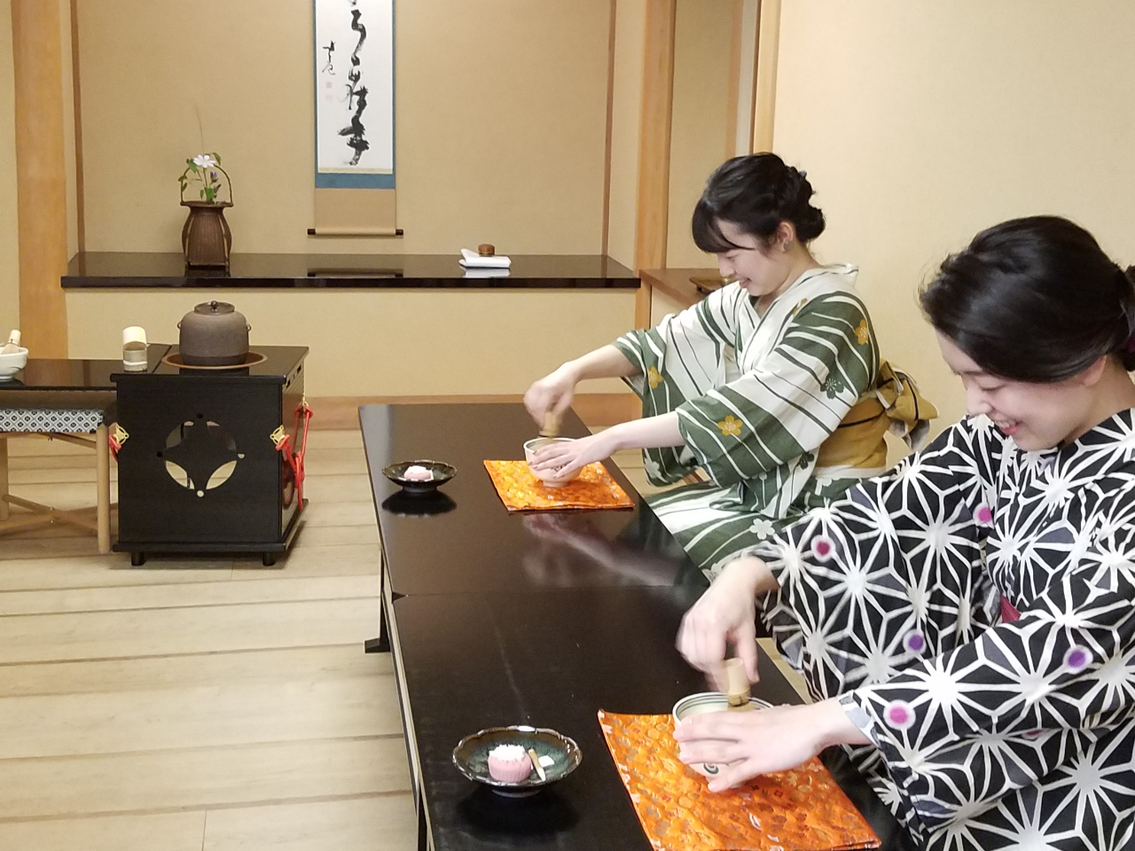 y̗̌lqzdz̐ߋɂwȁxƂَqwł܂