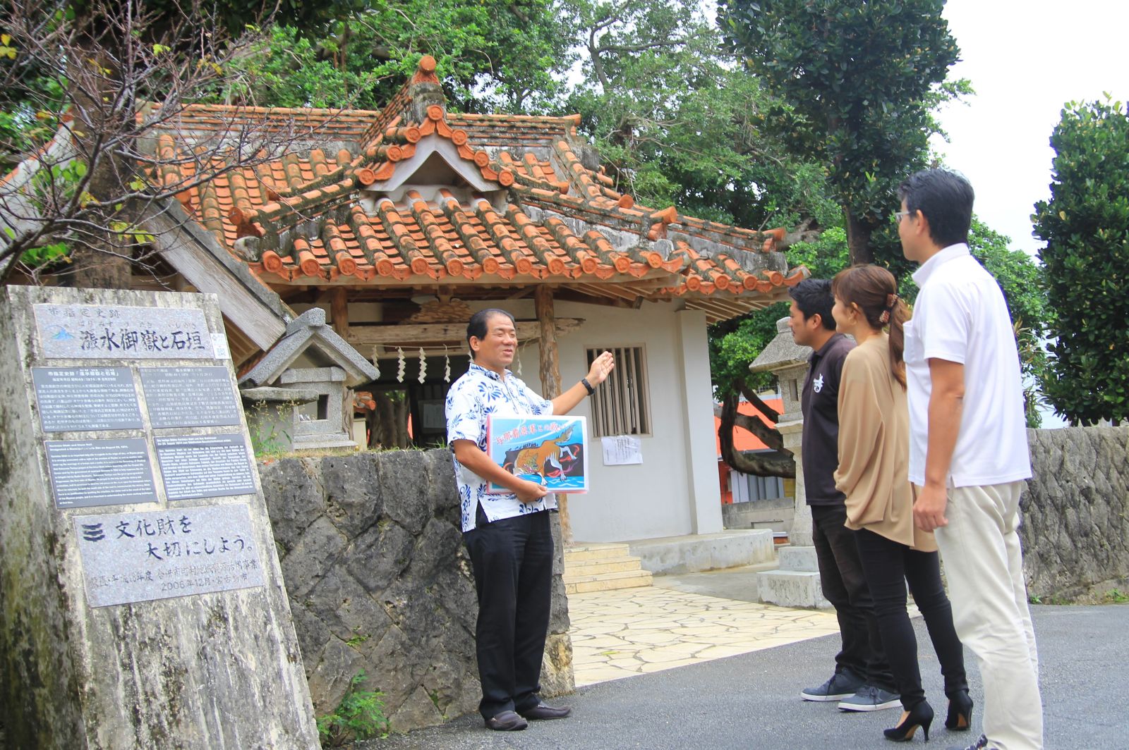 宮古島で一番の御嶽、漲水御嶽(はりみずうたき)。神話の時代から歴史の舞台として重要な役割を果たしてきました。