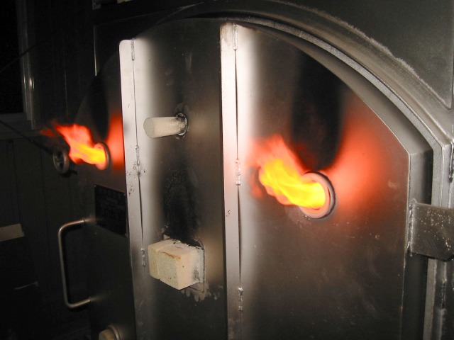 i͓qłĂグ܂BdqWAH@̂gpvł