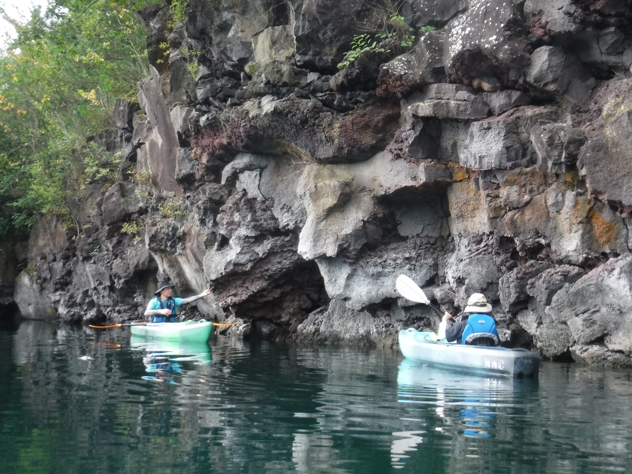 大迫力の溶岩帯クルージング!富士山の息吹を感じられます!
