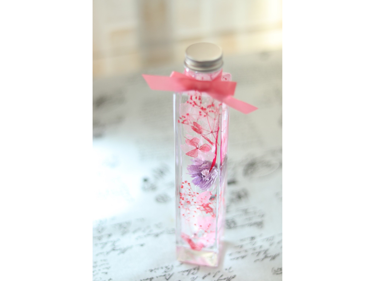 推しカラーでときめくハーバリウム体験