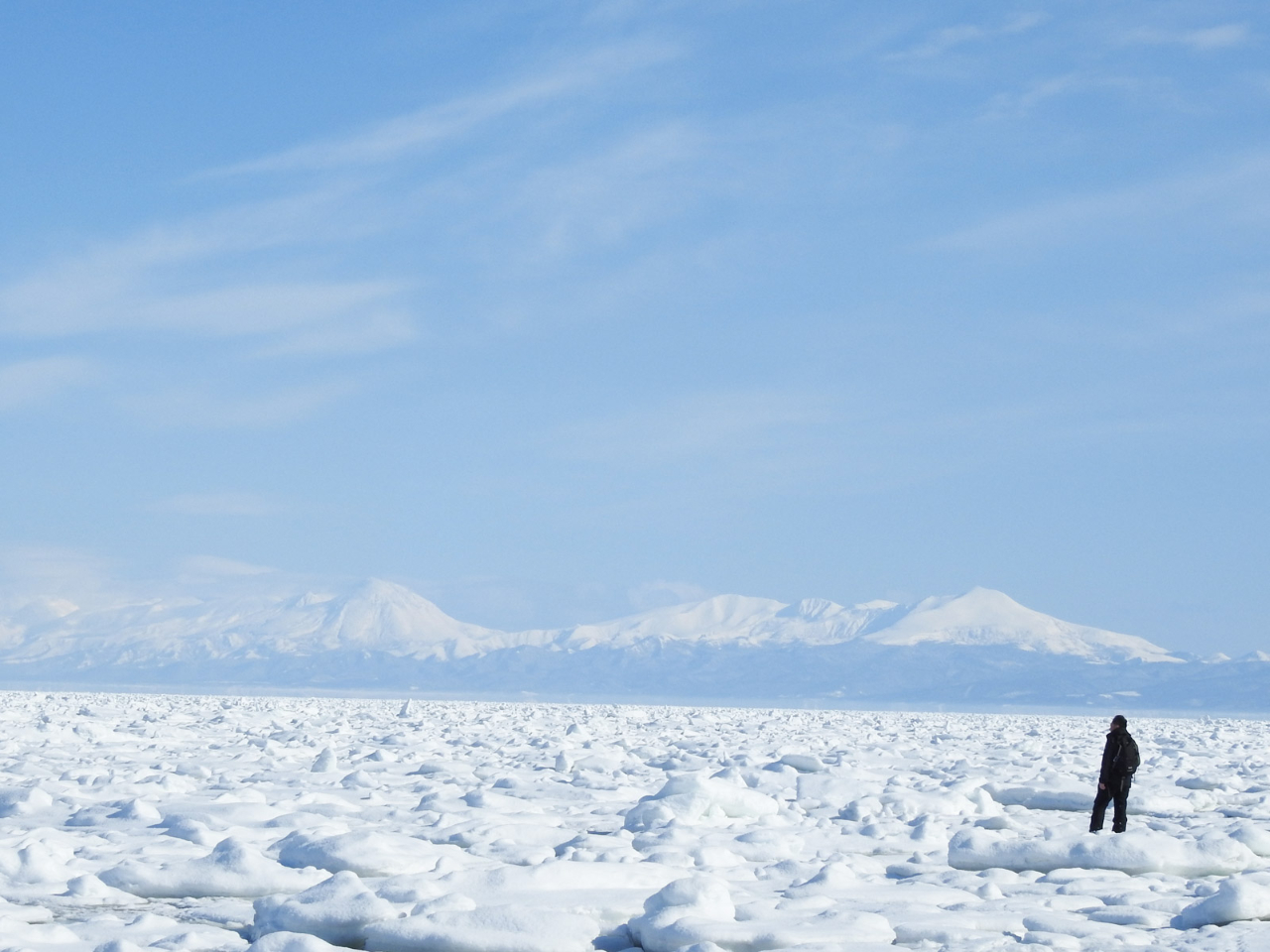 【北海道・オホーツク】流氷スノーシューツアー