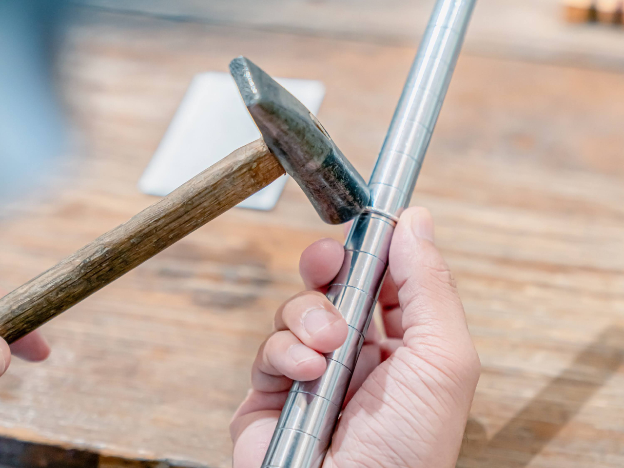 p̃n}[Ŏwւ@Ė͗ltBEłP̃IWiOłB