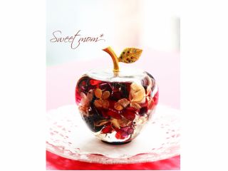 ガラスのりんごハーバリウム