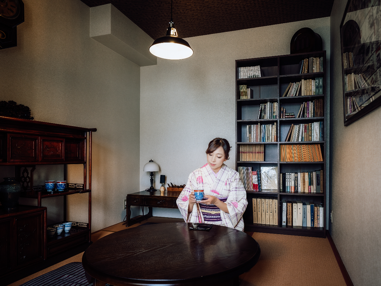 【文學カフェ魁陽亭越治】