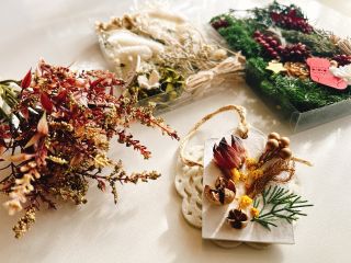 オリジナルのアロマストーンを作りましょう!素材のレイアウトも自由です。気分に合わせてセンスよく仕上げてくださいね!