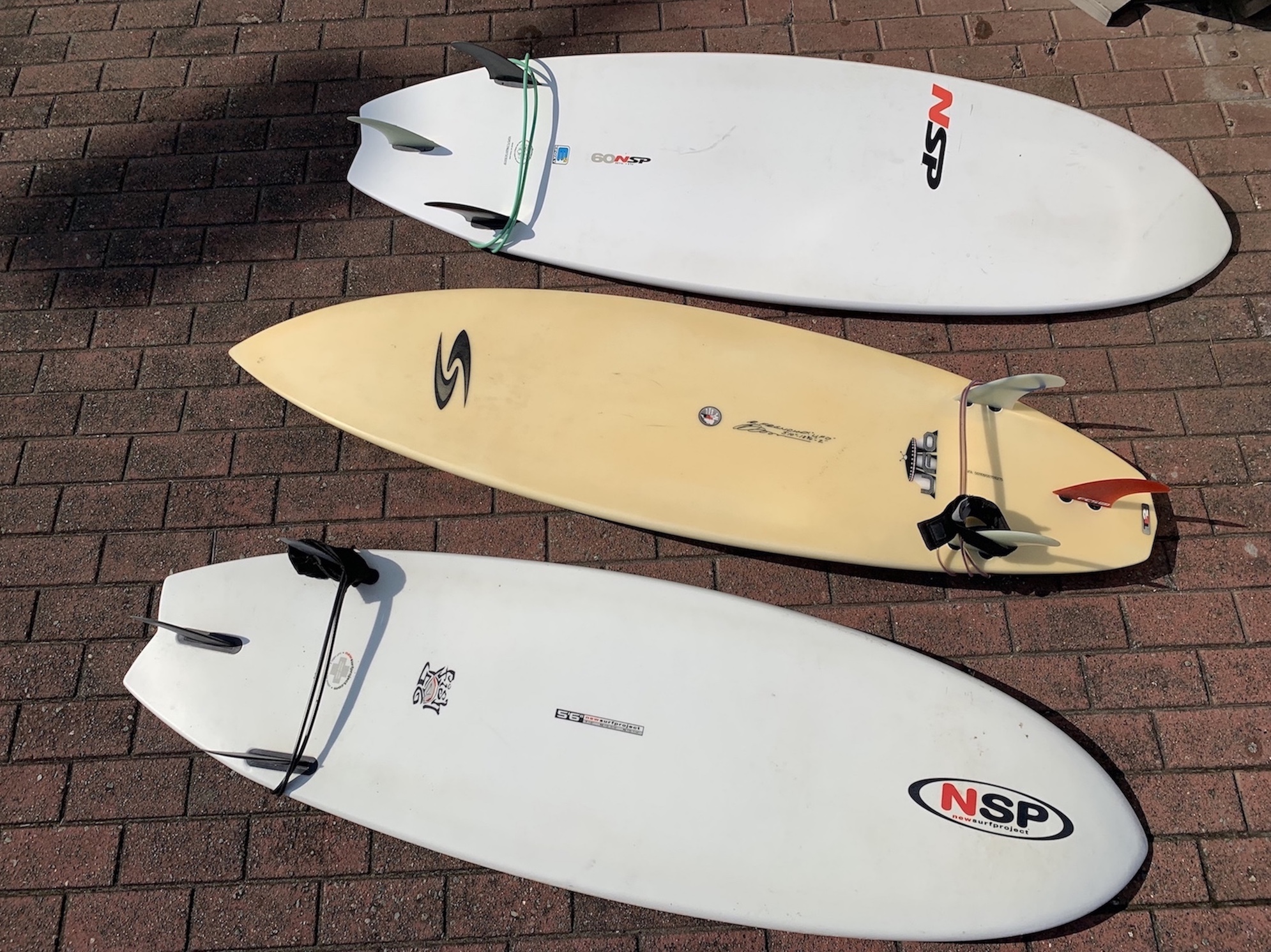 ショートボード各種 : 5’6〜6’0 WAXタイプ