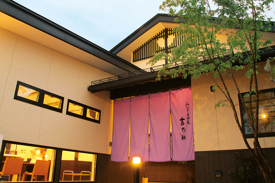 ※月曜~土曜(平日のみ11時オープンです) ~ ジャスの流れる大人の隠れ家~