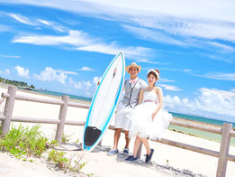 撮影ポーズだけでなく、アイテムもたくさんご用意しています。アイテムを使って、楽しい1枚を!