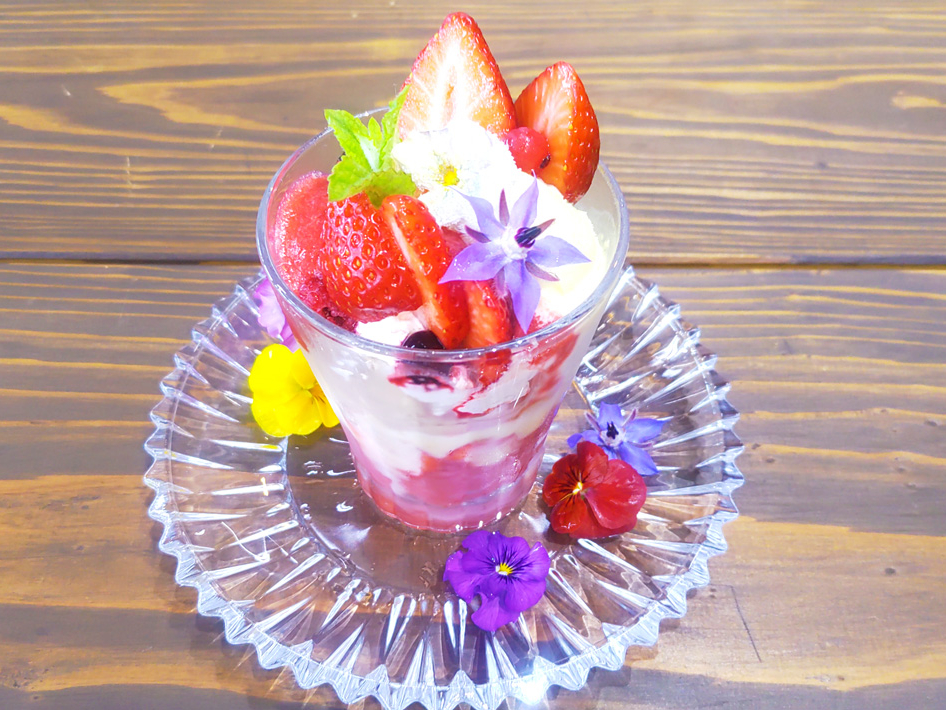 季節のデザート付きです!(その日によってメニューは異なります)