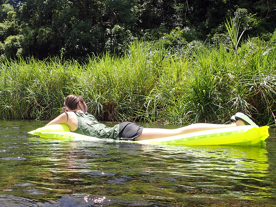 母川ビーチマット漂流旅行<ガイドが撮影した画像データプレゼント♪>