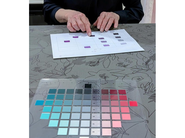 ���߂ẴJ���[���b�X��