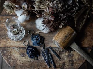 世界に一つだけの 薔薇のキーホルダー ☆彡