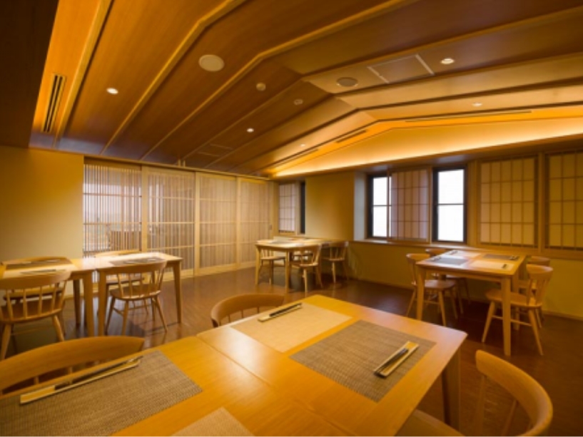 ダイニング(山あかり)