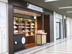 駅直結!雨に濡れない