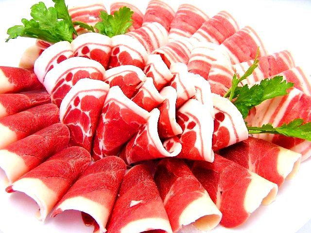 ぼたん鍋用の肉は3種類(モモ・バラ・肩ロース)
