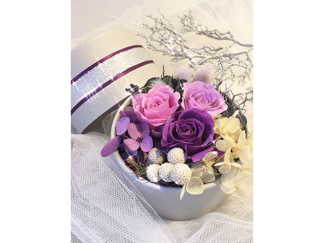 大阪 梅田から徒歩5分 プリザーブドフラワー紫 シルバー アレンジ N Style Flower License School じゃらん遊び体験 大阪 梅田から徒歩5分 プリザーブドフラワー紫 シルバー アレンジ N Style Flower License School じゃらん遊び体験