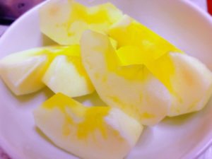 蜜が入った甘いリンゴ^^