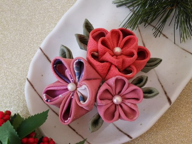 丸つまみの2wayピン、基本なので初めてさんでも作れます。