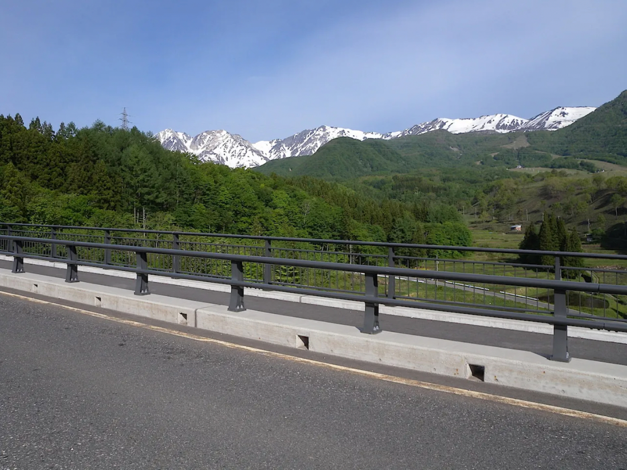 栂池パノラマ橋