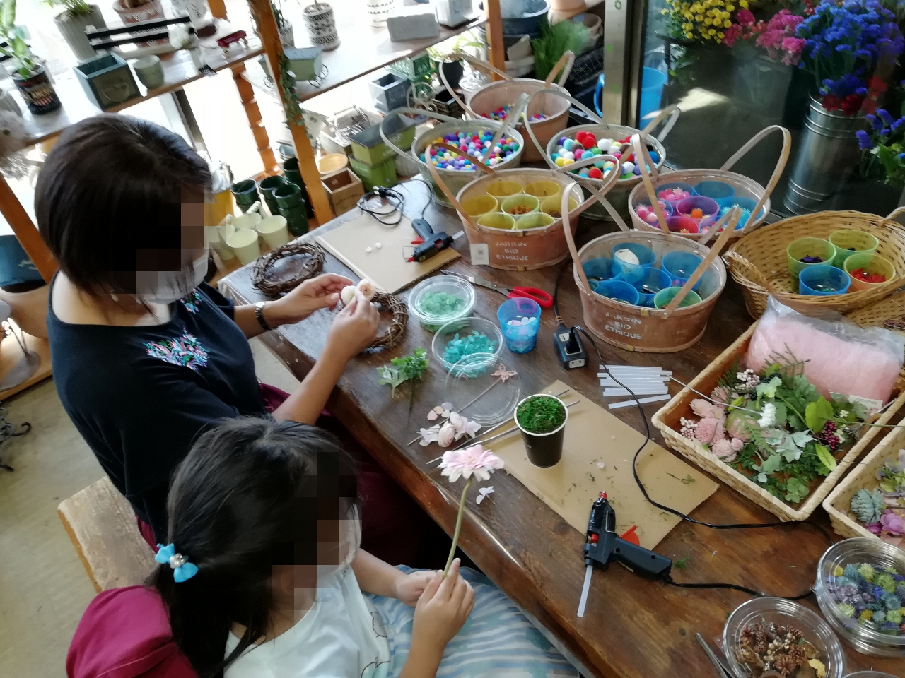 【フラワーリースづくり】自分だけのオリジナルリースづくり ファミリー・お友達同士...