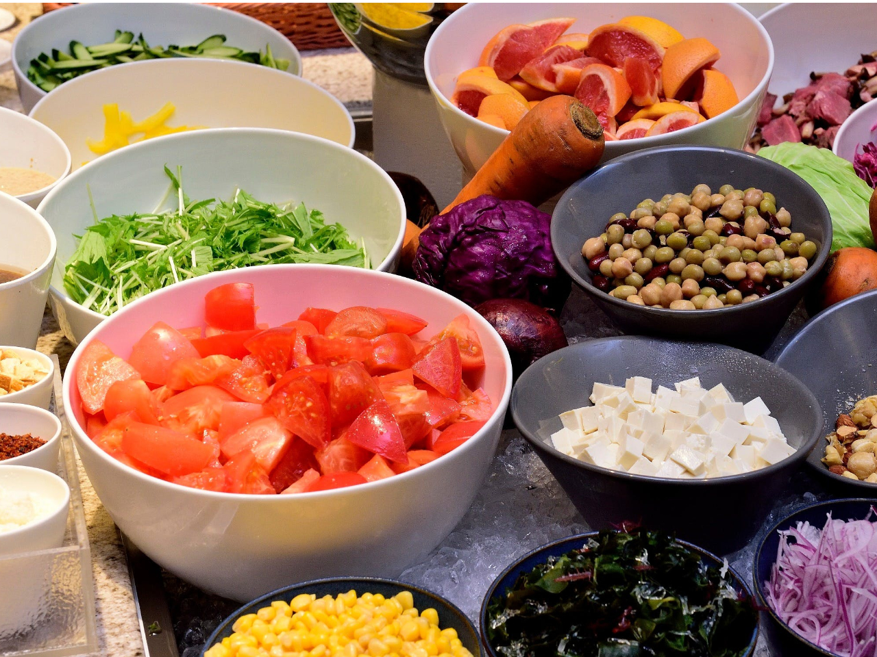 ヘルシーコンシャスをテーマにした、ボリューム&コスパ抜群の CAFE CANAL1610 自慢のランチブッフェ★