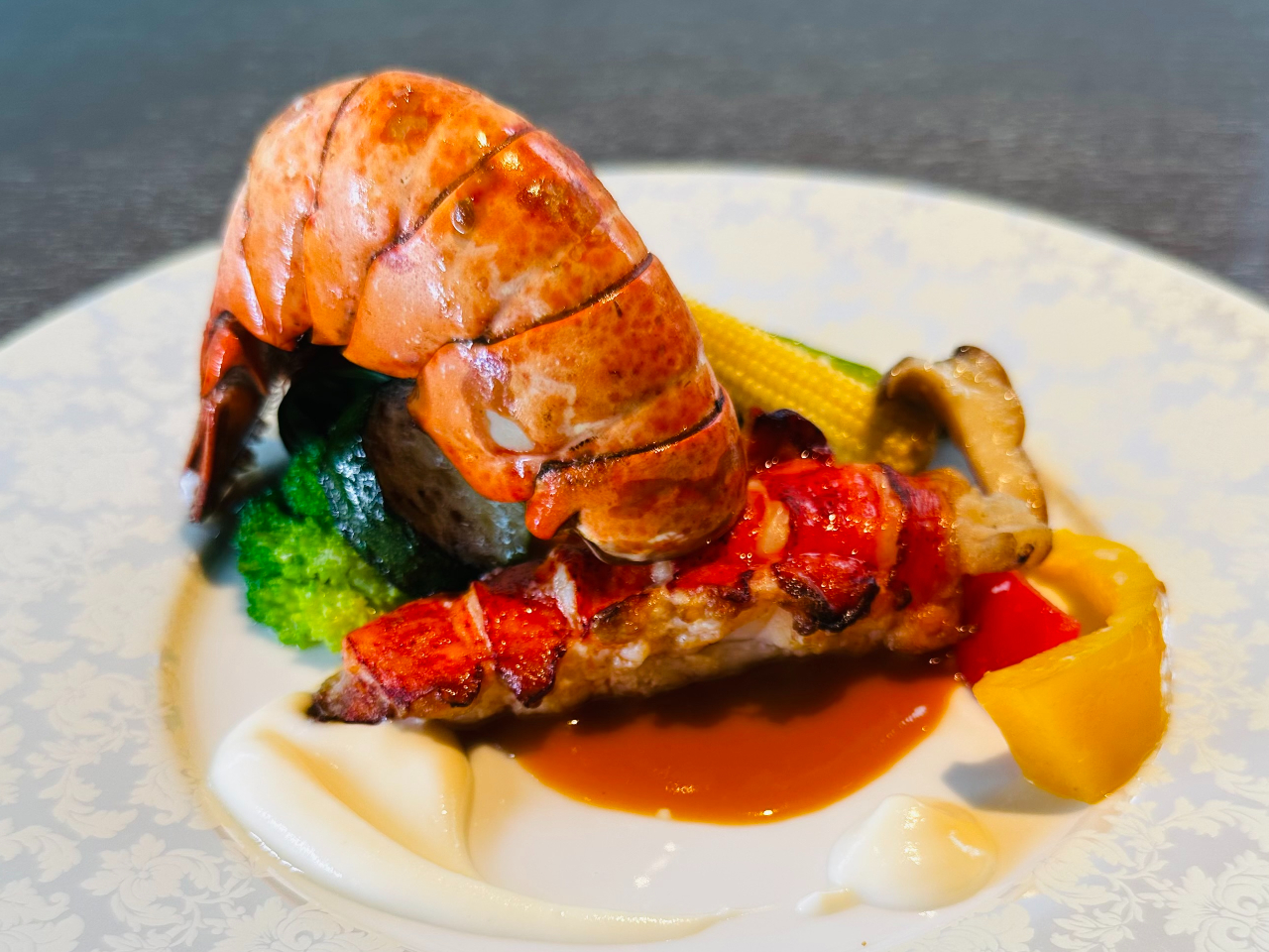 オマール海老のロティ アメリケーヌソース