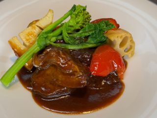 カルボナード (牛肉のビール煮込み)