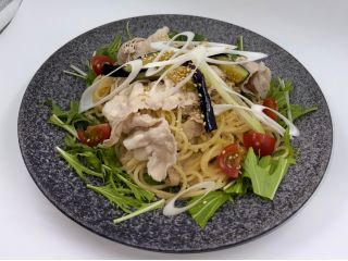 豚肉と茄子の胡麻ソースパスタ