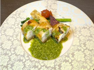 鶏モモ肉と茸とチーズのインボルティーニ