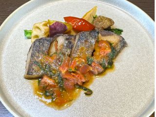 鰹のムニエル 〜醤油風味の焦がしバターソース〜