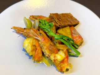 赤海老のフレンチマヨネーズ和え 〜パイを添えて〜