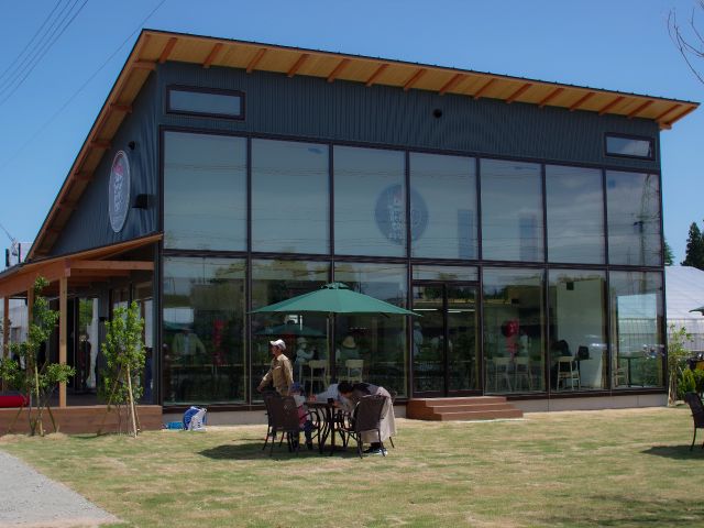 2024.5オープン。隣接のまるなカフェでひと休みいただけます。