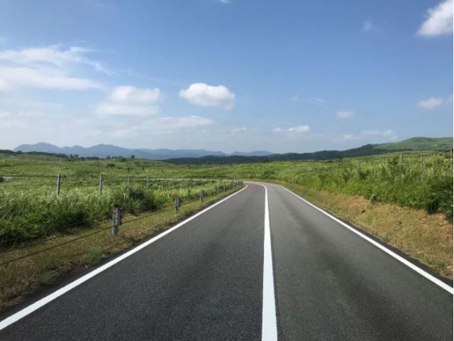 秋吉台カルストロードを走ってみませんか?