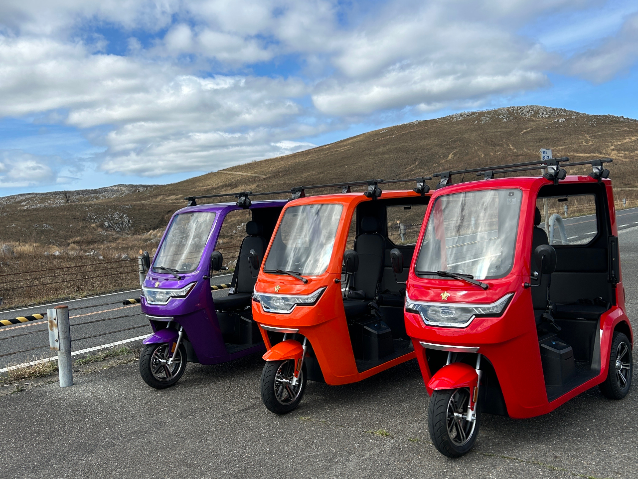 AKIYOSHIDAI TRIP BY TUKTUK�@EV�g�D�N�g�D�N�̃����^���͂��߂܂����I