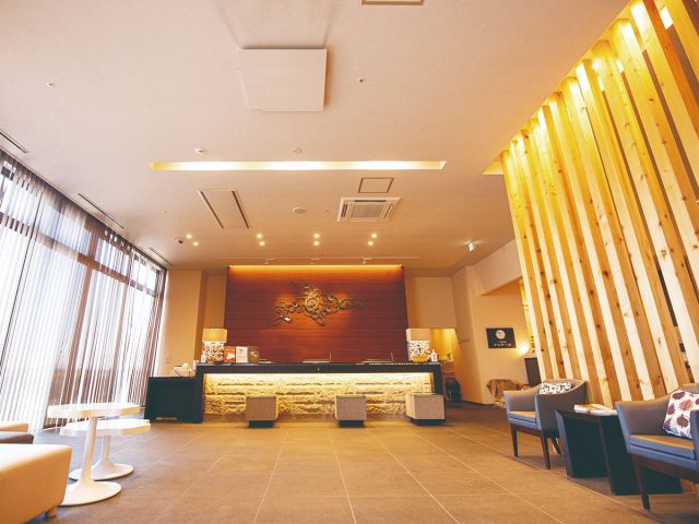 ホテル・ラ・ジェント・プラザ函館北斗 2階フロントで受付いたします