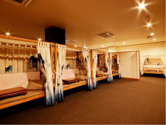 【休憩処】薄暗く静かで落ち着けます。