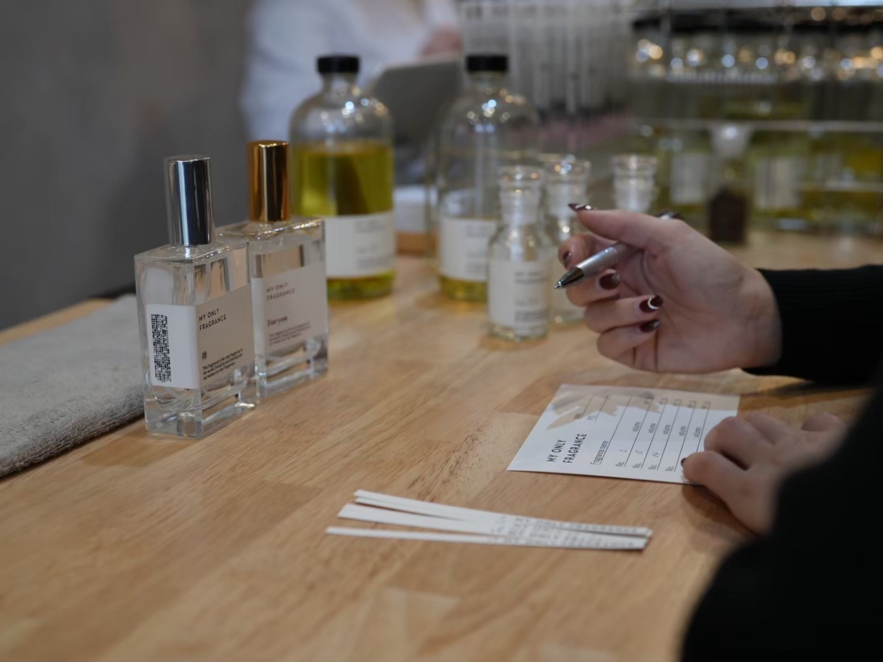 オーダーメイドフレグランス】「私らしい、私だけの香り作り体験