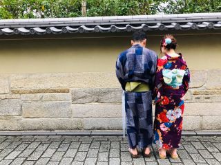 カップルで浴衣デート 咲く都カップルプラン 浴衣レンタル 当日予約ok 返却時間19 00まで 京都着物レンタル咲く都 京都駅前店 じゃらん遊び体験 カップルで浴衣デート 咲く都カップルプラン 浴衣レンタル 当日予約ok 返却時間19 00まで 京都着物レンタル咲く都 京都駅前店 じゃらん遊び体験