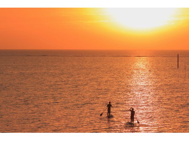 沖縄 読谷 水平線に沈む夕日を海の上から サンセットsupコース ハレタオーシャンサポート じゃらん遊び体験 沖縄 読谷 水平線に沈む夕日を海の上から サンセットsupコース ハレタオーシャンサポート じゃらん遊び体験