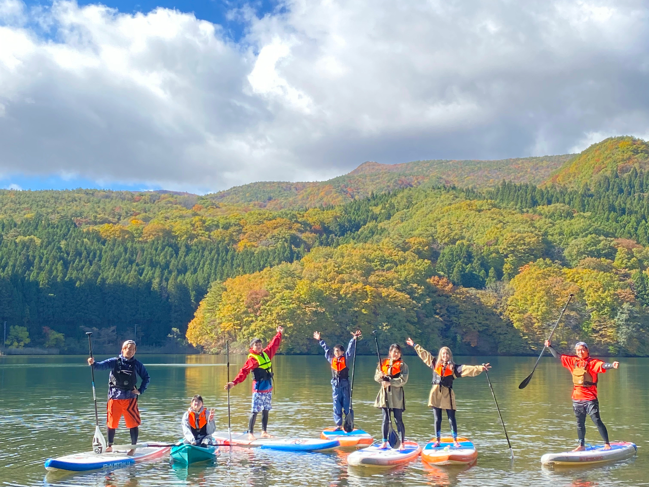 �g�t�̏H���΂炵���i�F���y���ނ��Ƃ��ł��܂��B