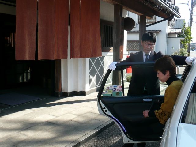 新鮮・丁寧にご案内いたします