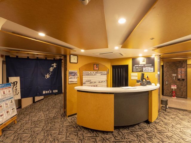 受付は2階スパカウンターにて承ります。