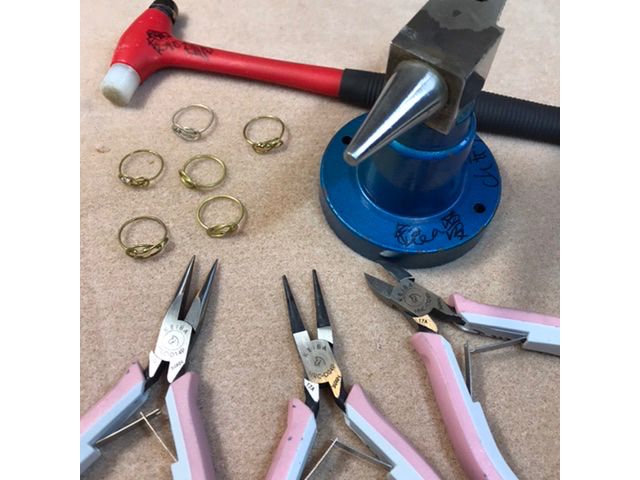 シルバーラインワークで使う主な道工具類です。