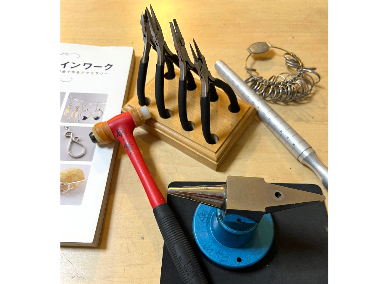 Vo[C[NŎgHBvC[An}[AArAOTCYAO_B